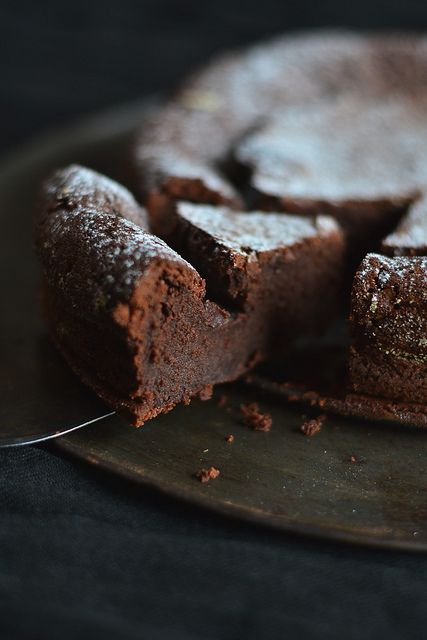 Gâteau fondant au chocolat, avec batteur, dès 1 an - Programme Malin