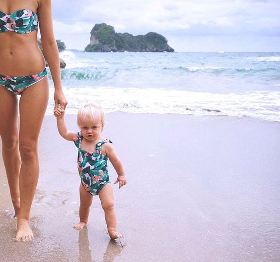 Petite liste des indispensables à avoir à la plage avec un bébé