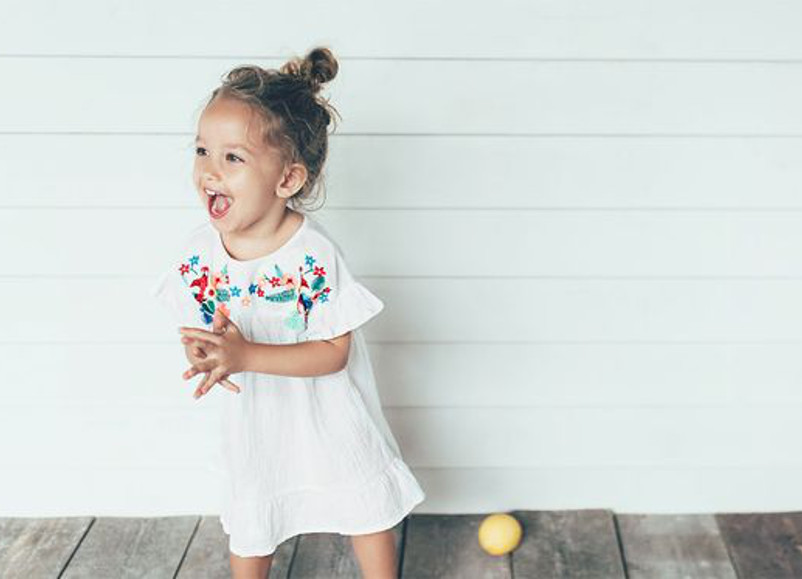 Prénoms classiques : les intemporels pour petites filles