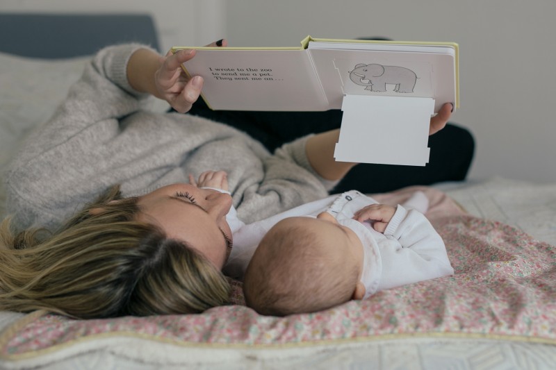 Éveil : comment apprendre à jouer avec son bébé