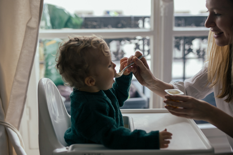 Premiers repas : comment ne pas en faire tout un plat ?