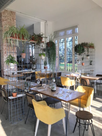 salle-restaurant-brunch-foodentropie-