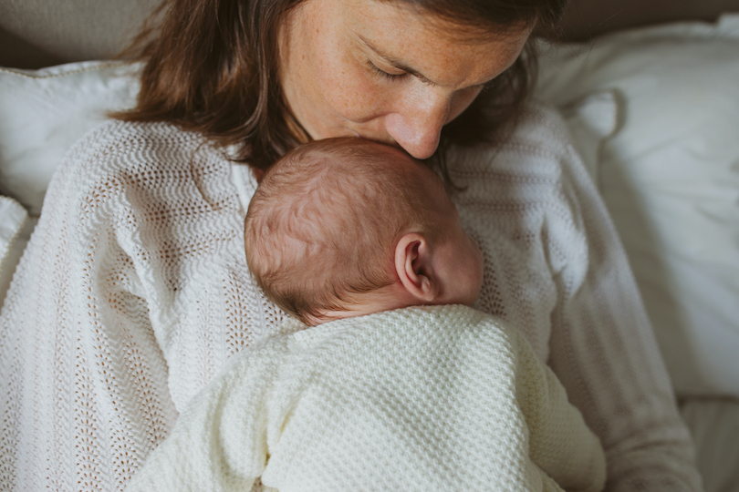 Devenir parent : comment interagir avec son bébé de 0 à 12 mois ?