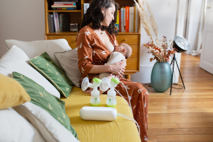 Tirer son lait : mode d’emploi et conseils pour les jeunes mamans 
