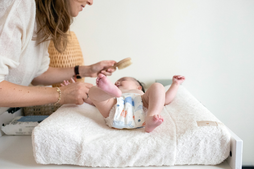 Bébé Dans Le Bain Prendre Une Douche