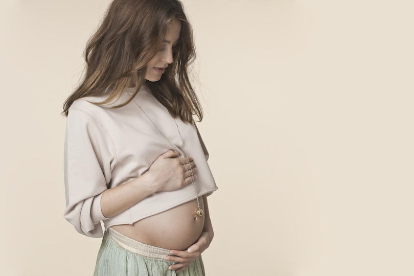 Pendentif pour femme enceinte : le pouvoir du bola de grossesse