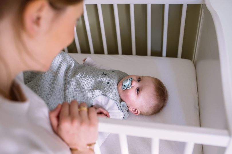 Tétine pour bébé : avantages et inconvénients