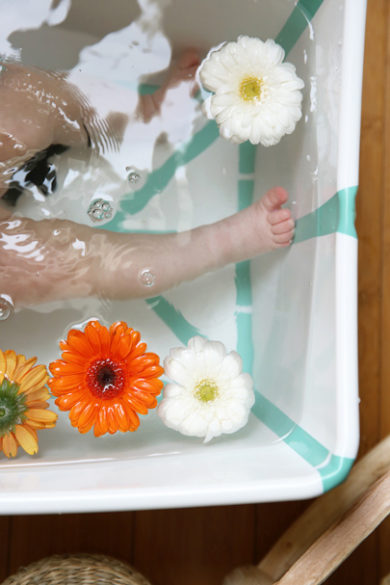 baignoire bébé Stokke