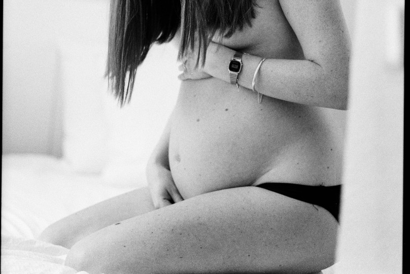 Grossesse et médicaments : comment savoir quels traitements prendre enceinte ?