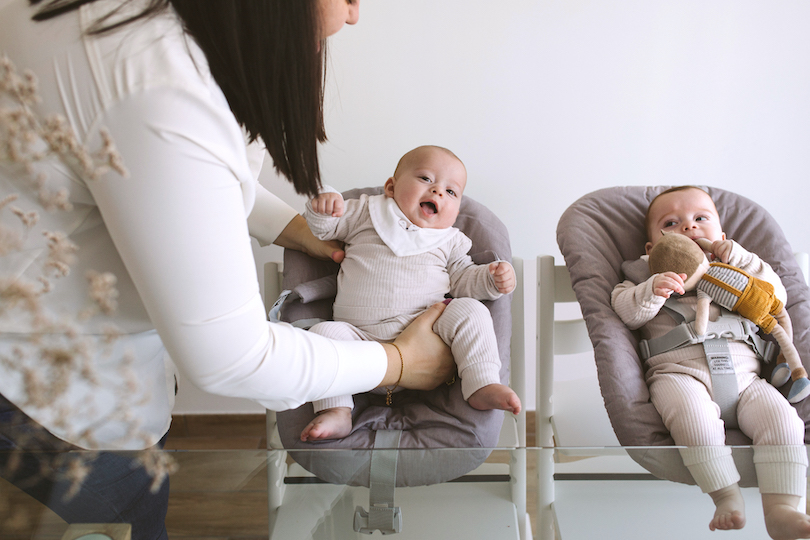 De 0 à 1 an : langage, marche, motricité, les grandes étapes de l’apprentissage du bébé