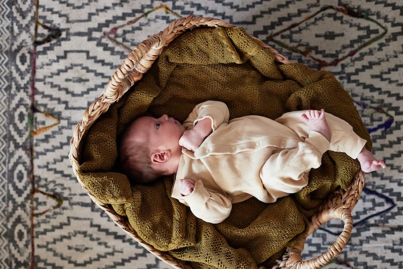 Prénoms 2025 : nos 10 favoris du mois de juillet pour une petite fille