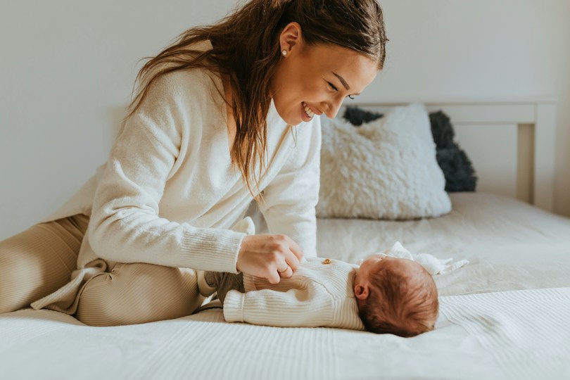 Prénoms 2025 : nos 10 favoris du mois de septembre pour une petite fille
