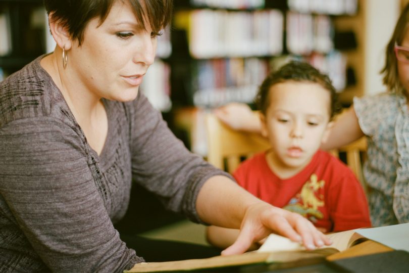 Fin d’année scolaire : quoi offrir à la maîtresse sans se tromper