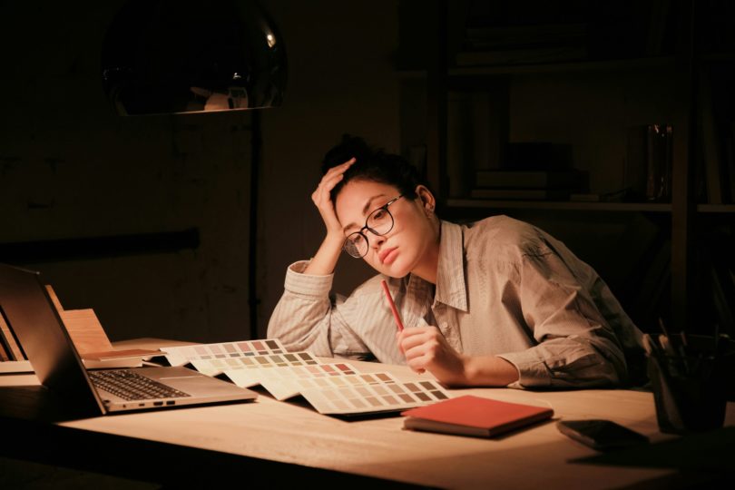 « J’avais le bon mari, le bon job et je voulais disparaître » : la crise de la quarantaine