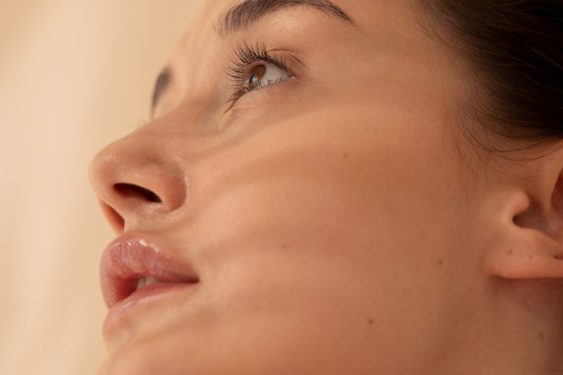 Stimuler le collagène, ça veut dire quoi ? Notre experte beauté répond