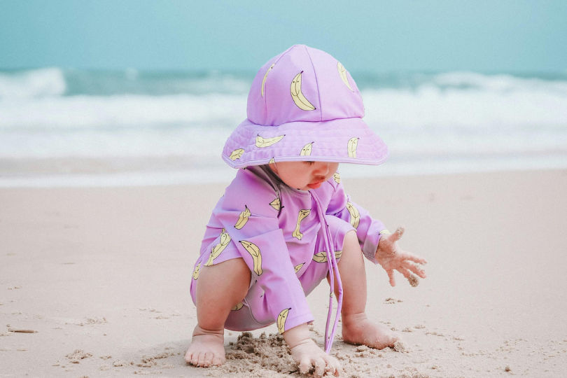 Cette couleur de maillot de bain pourrait sauver la vie de votre bébé
