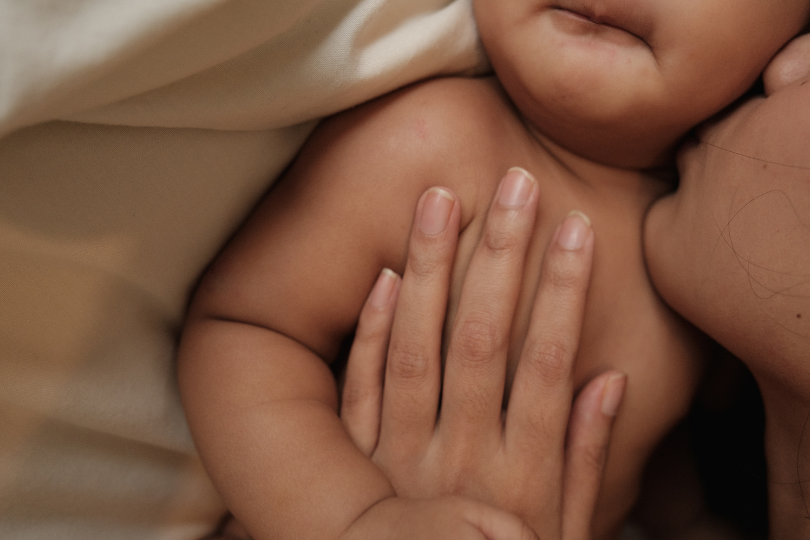 Doula en postpartum : un soutien sur mesure après la naissance