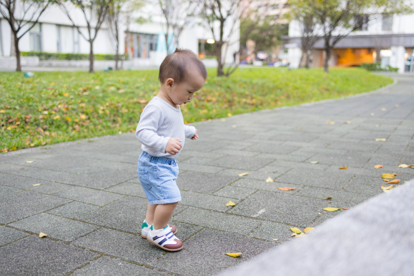 Rentrée scolaire : où placer l’étiquette avec le nom de bébé ?