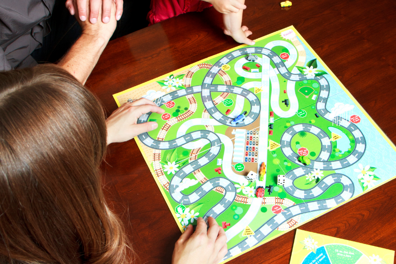 Et si on remettait les jeux de société au cœur des moments en famille ?