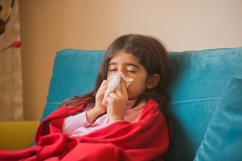Toux, nez qui coule, fièvre : comment protéger nos enfants des virus de rentrée ?