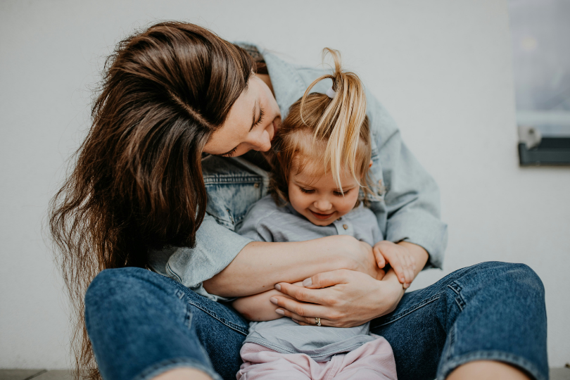 “Beta mum” : le nouveau badge d’honneur des mamans qui en ont marre de briller