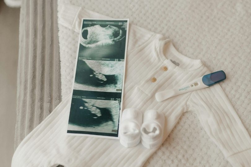 18 % des Français veulent un seul enfant : la famille change de taille