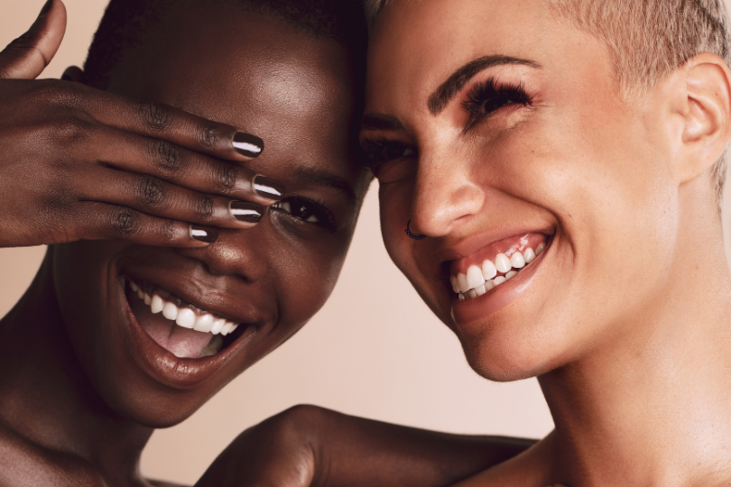 Féministe, lucide… et totalement accro au sérum : pourquoi on craque toutes