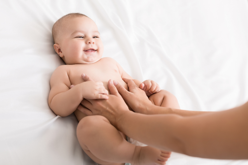 Comprendre la digestion de bébé pour des repas en toute sérénité